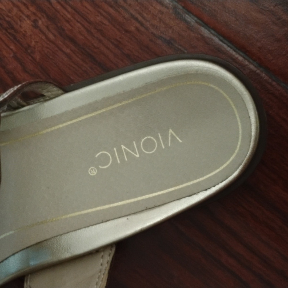 💋 VIONIC Alvana Women's Elegant Gold Sandals 💋 - Picture 2 of 8
